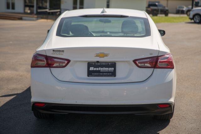 Chevrolet Malibu  2022