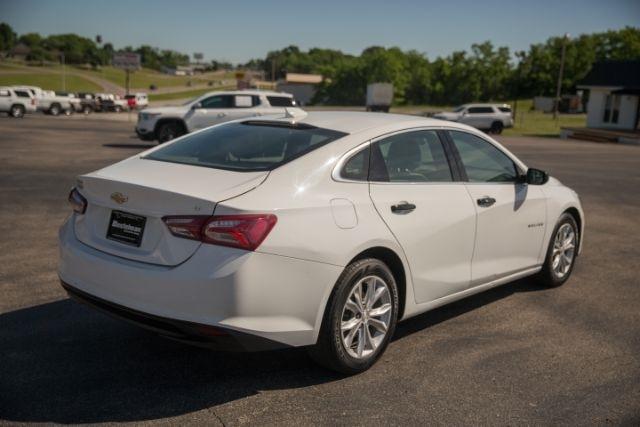 Chevrolet Malibu  2022