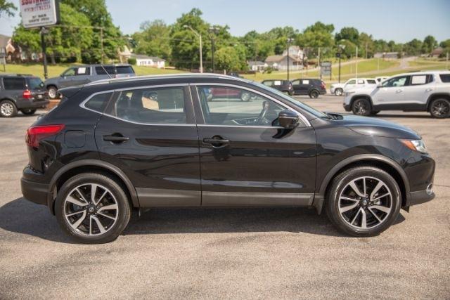 Nissan Rogue Sport  2017