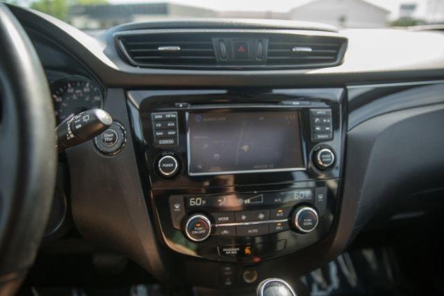 Nissan Rogue Sport  2017