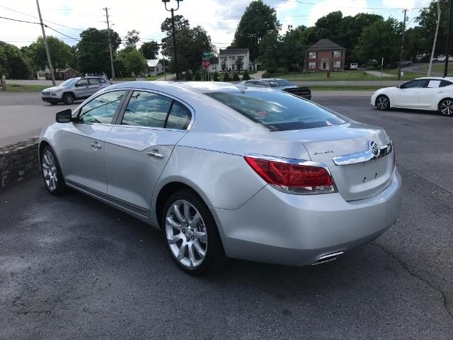 Buick LaCrosse  2010