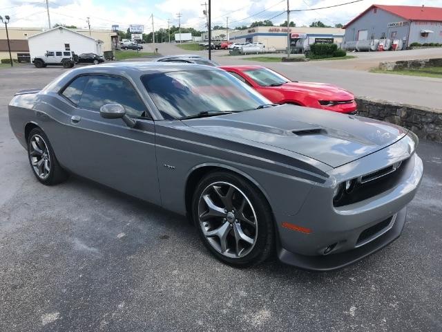 Dodge Challenger  2017