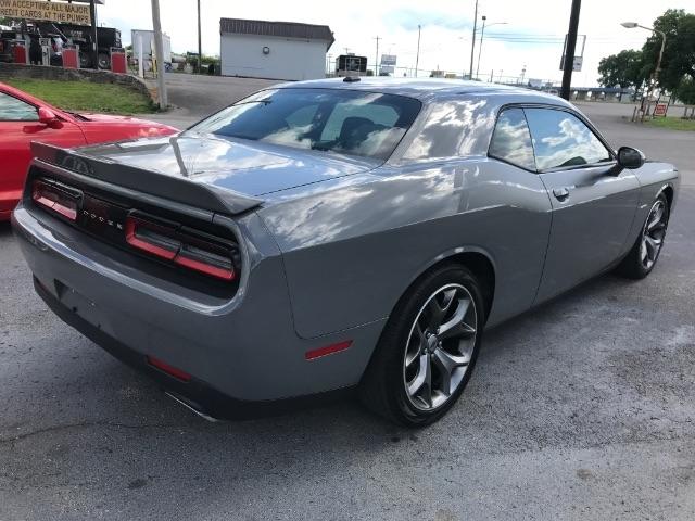 Dodge Challenger  2017
