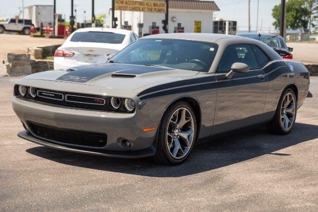 Dodge Challenger  2017