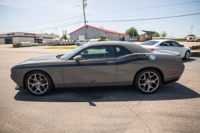 Dodge Challenger  2017