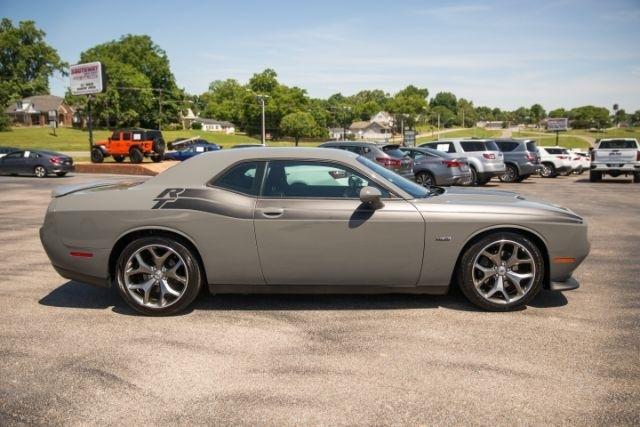 Dodge Challenger  2017