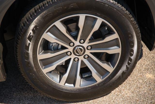 Nissan Armada  2019