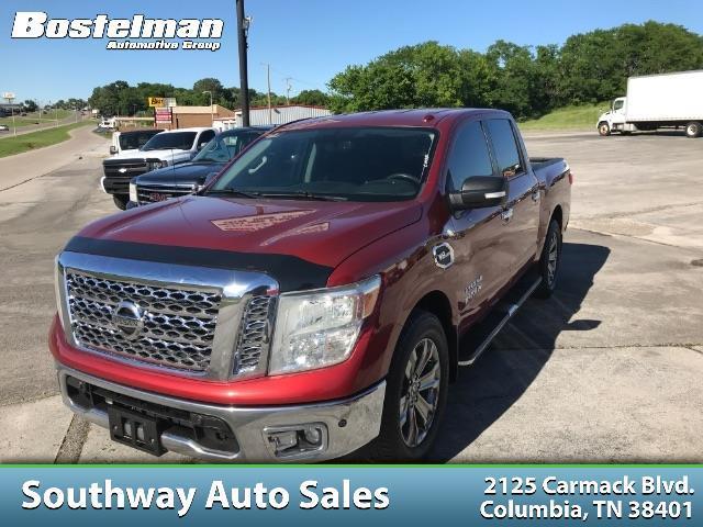 Nissan Titan  2017