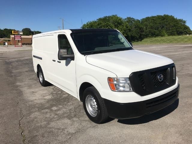 Nissan NV Cargo  2016