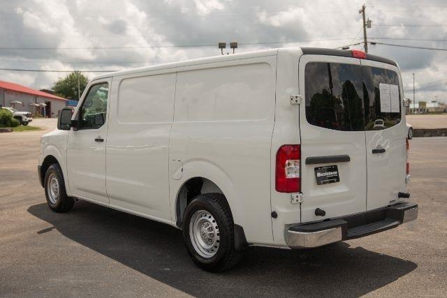 Nissan NV Cargo  2016