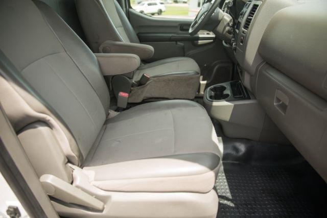 Nissan NV Cargo  2016