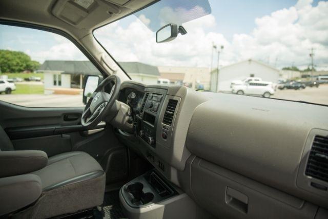 Nissan NV Cargo  2016