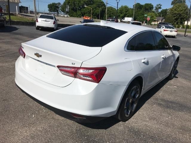 Chevrolet Malibu  2021