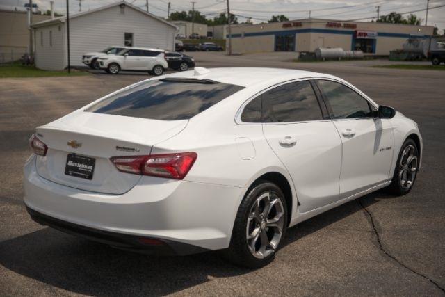 Chevrolet Malibu  2021