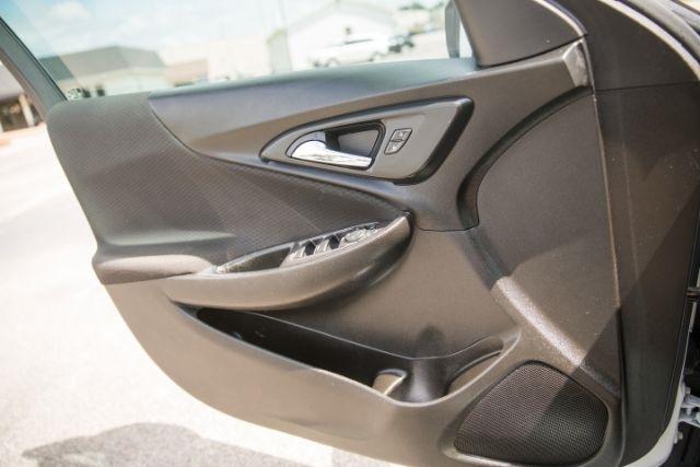 Chevrolet Malibu  2021