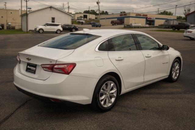 Chevrolet Malibu  2022