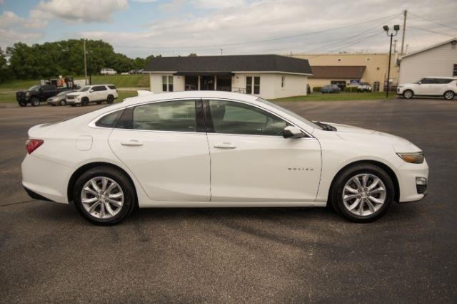 Chevrolet Malibu  2022
