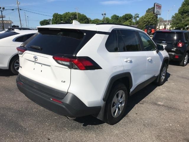 Toyota RAV4  2021