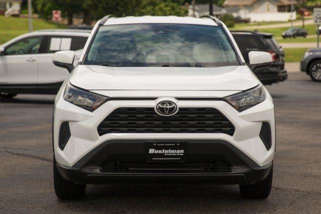 Toyota RAV4  2021