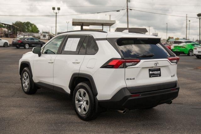 Toyota RAV4  2021