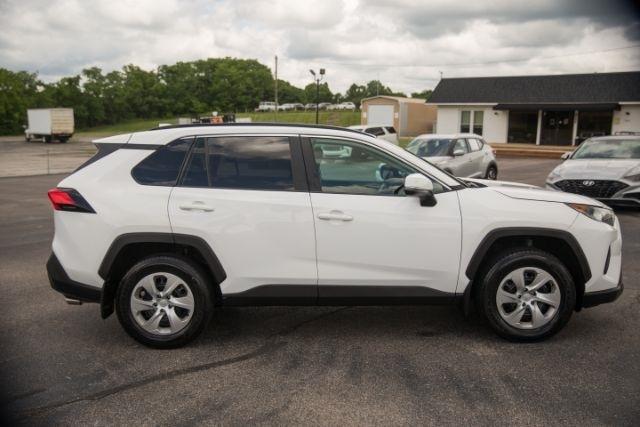 Toyota RAV4  2021