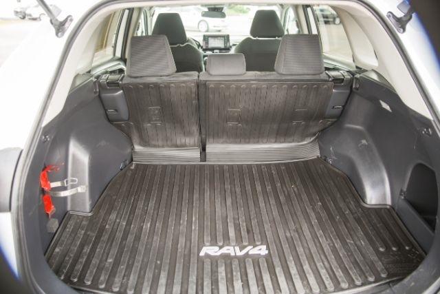 Toyota RAV4  2021