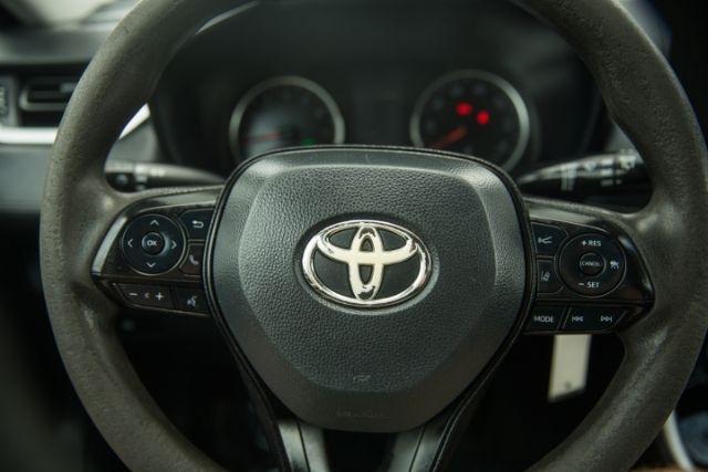 Toyota RAV4  2021