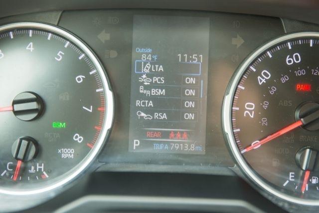 Toyota RAV4  2021