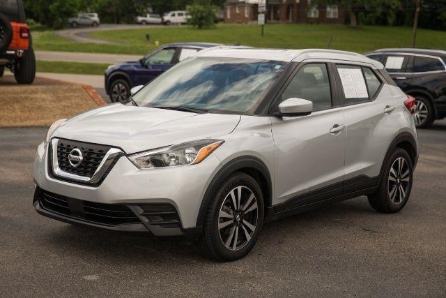 Nissan Kicks  2020