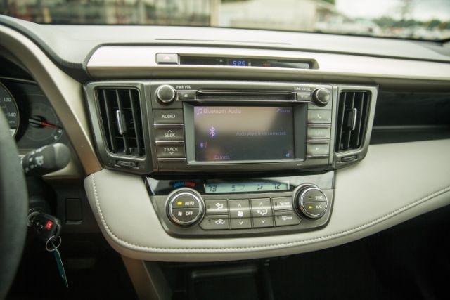 Toyota RAV4  2013