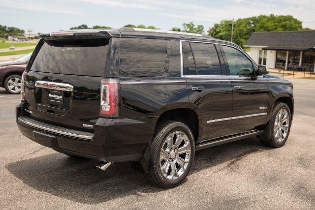 GMC Yukon Denali  2016