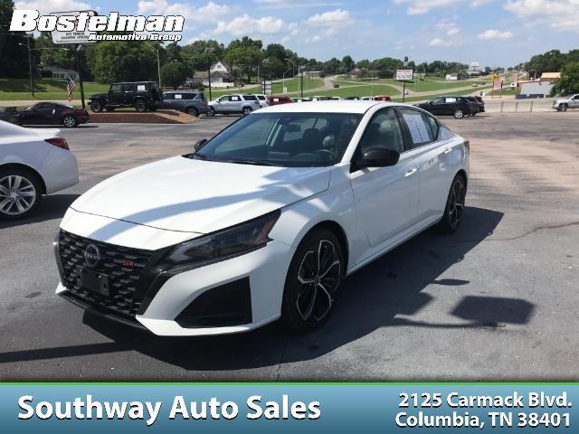 Nissan Altima  2024
