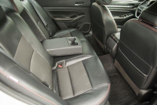 Nissan Altima  2024