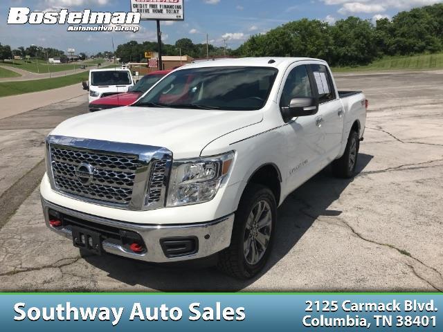 Nissan Titan  2019