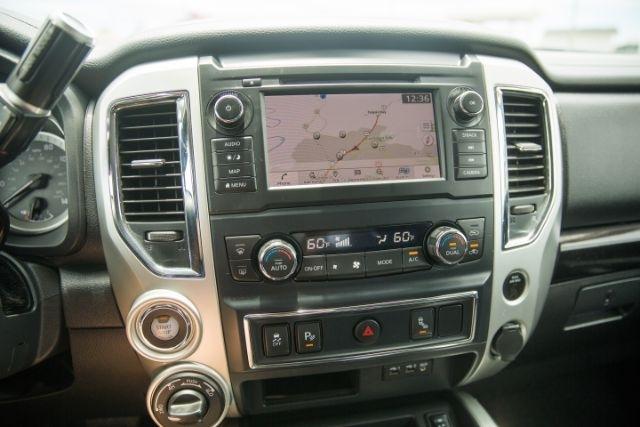 Nissan Titan  2019