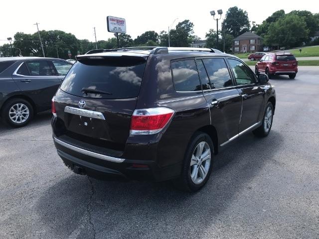 Toyota Highlander  2013