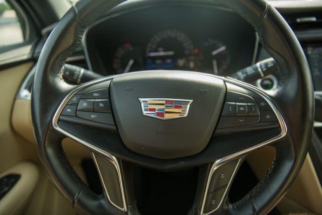 Cadillac XT5  2019