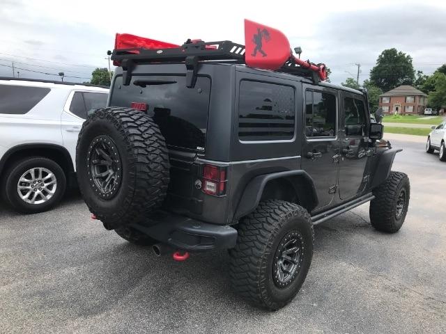 Jeep Wrangler  2017