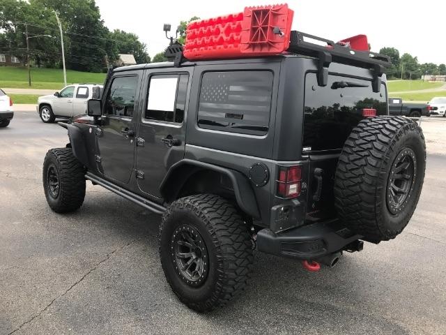 Jeep Wrangler  2017