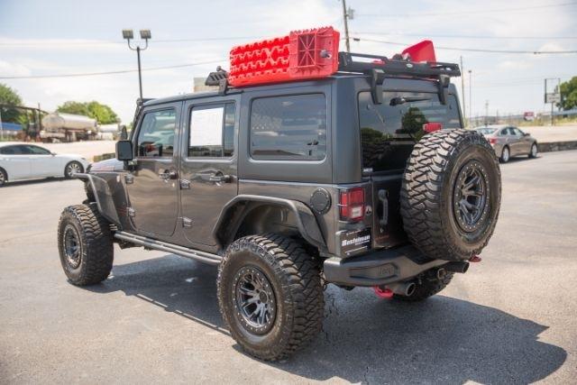 Jeep Wrangler  2017