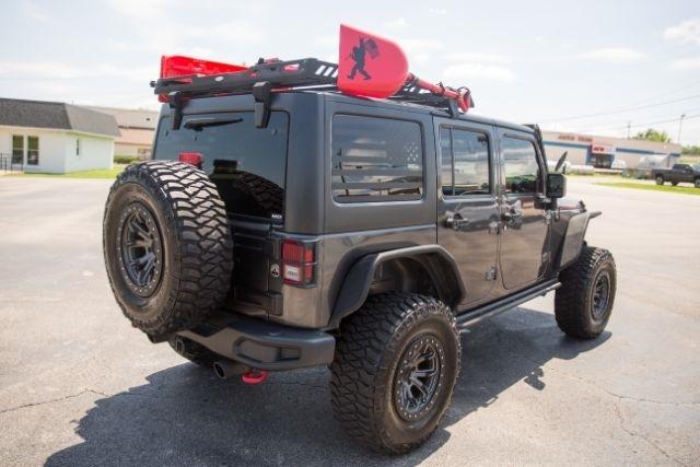Jeep Wrangler  2017