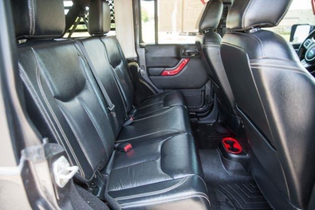 Jeep Wrangler  2017