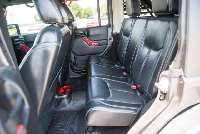 Jeep Wrangler  2017