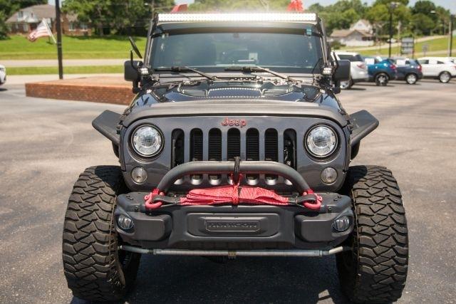 Jeep Wrangler  2017