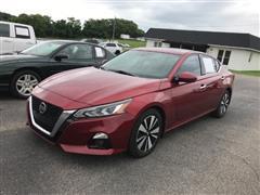 2019 Nissan Altima 
