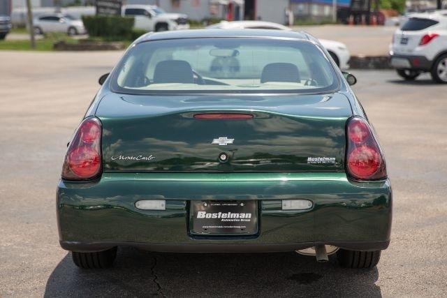 Chevrolet Monte Carlo  2002
