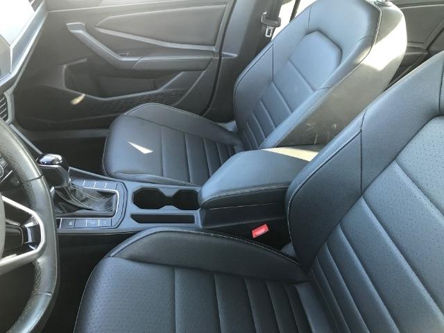 Volkswagen Jetta  2024