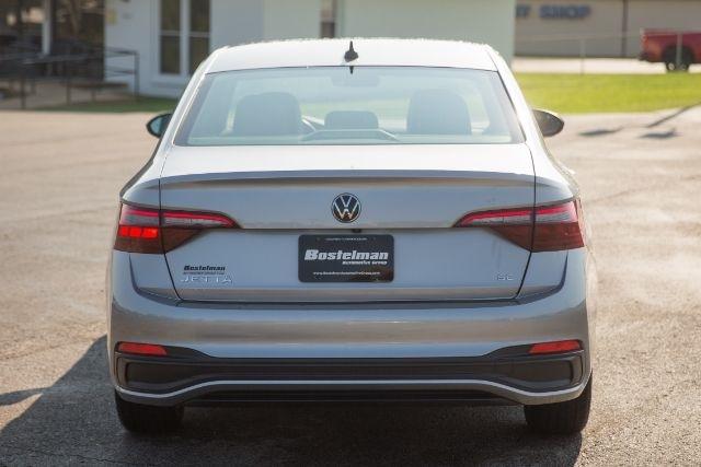 Volkswagen Jetta  2024