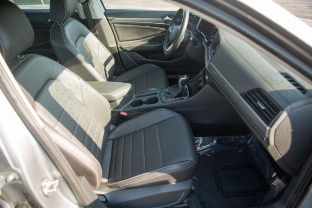 Volkswagen Jetta  2024
