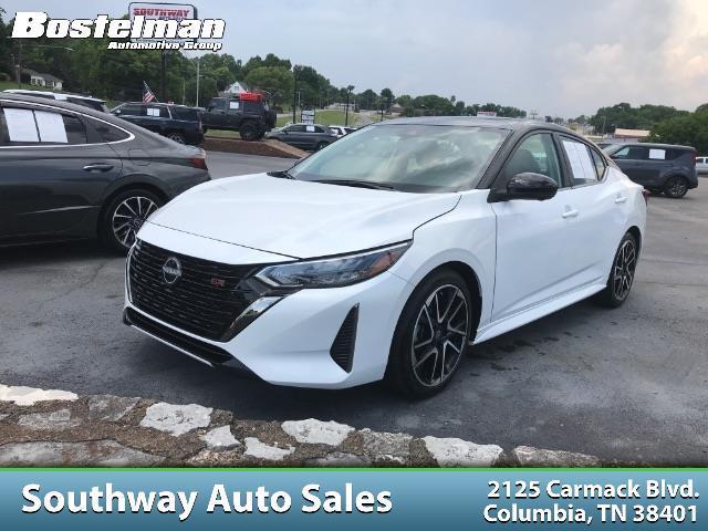 2024 Nissan Sentra SR CVT's photo